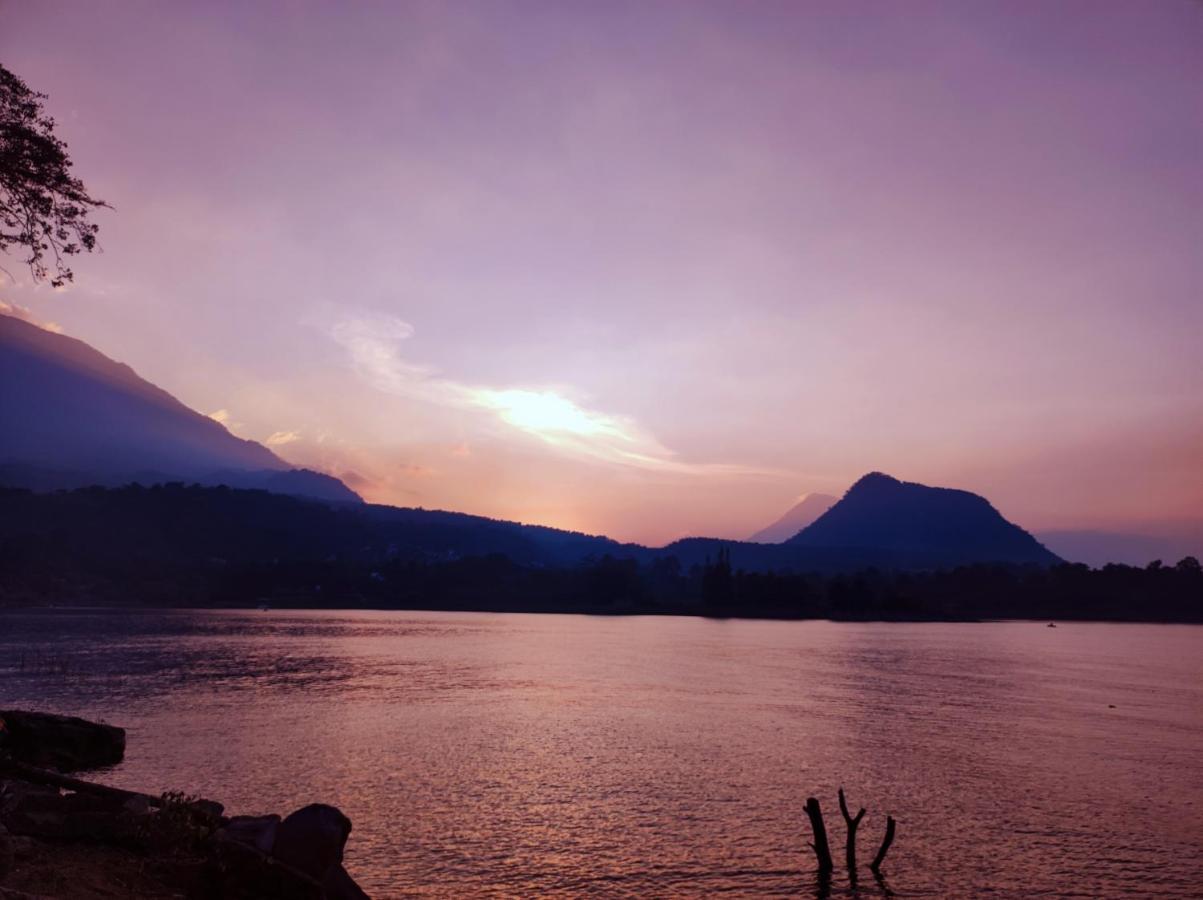 Отель Amankaya Atitlan Серро-де-Оро Экстерьер фото